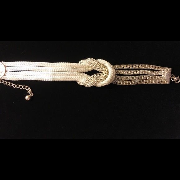 Jewelry - Vintage silver bracelet